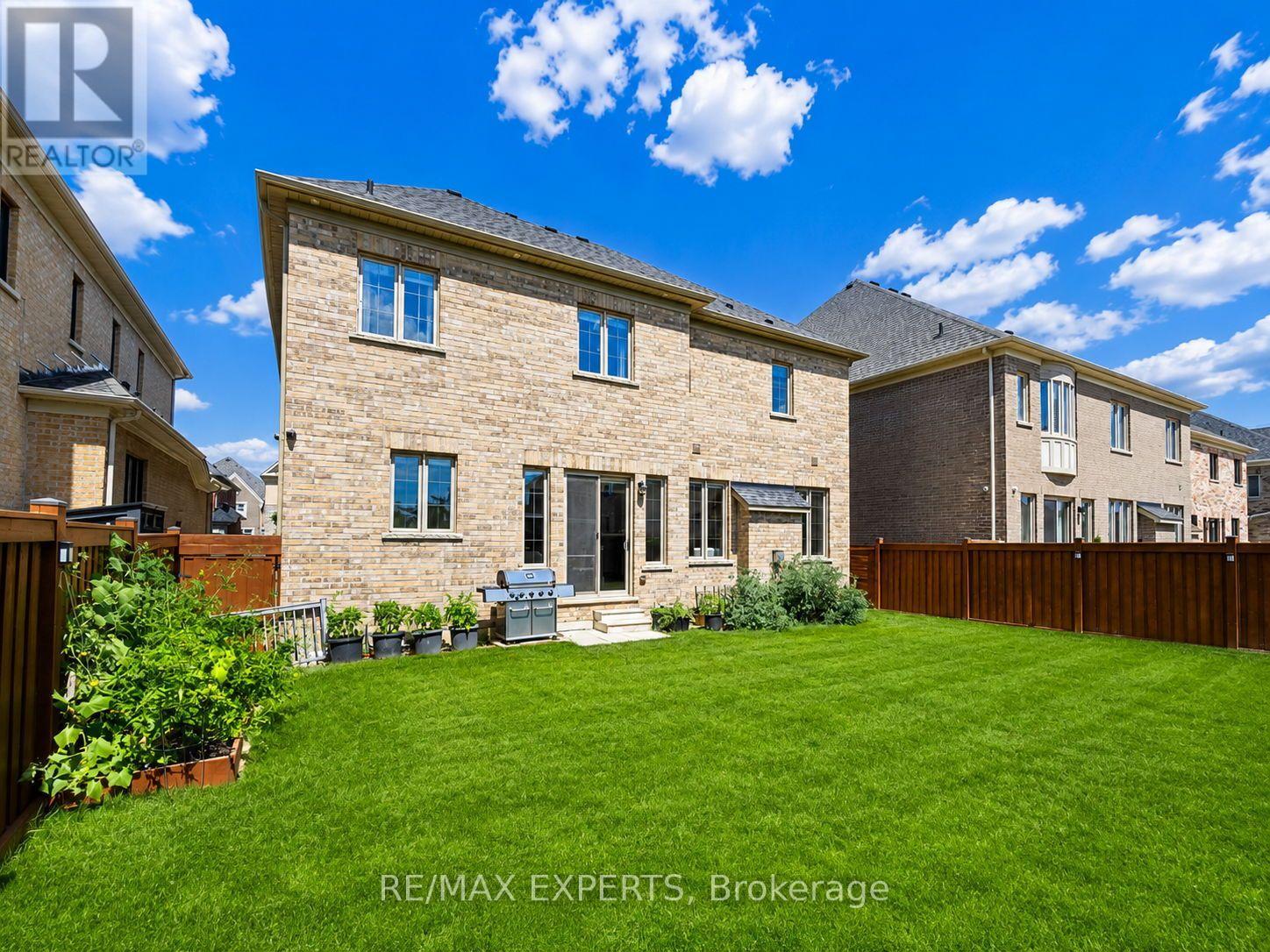 3 Rockton Court, Brampton, Ontario  L6P 4G6 - Photo 40 - W13643892