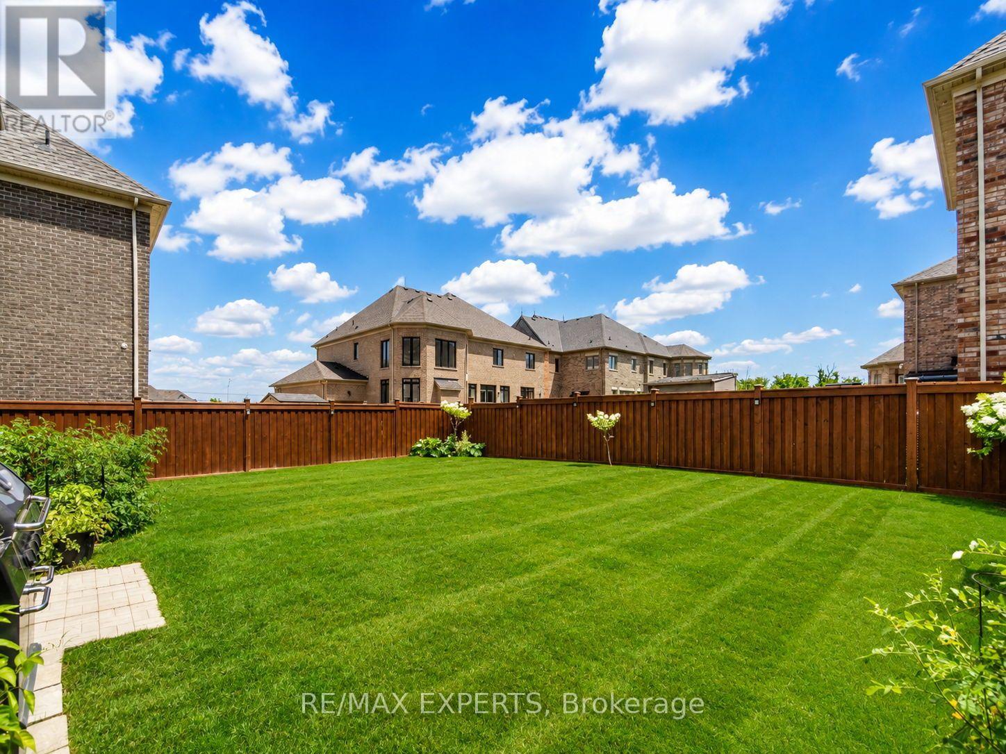 3 Rockton Court, Brampton, Ontario  L6P 4G6 - Photo 41 - W13643892