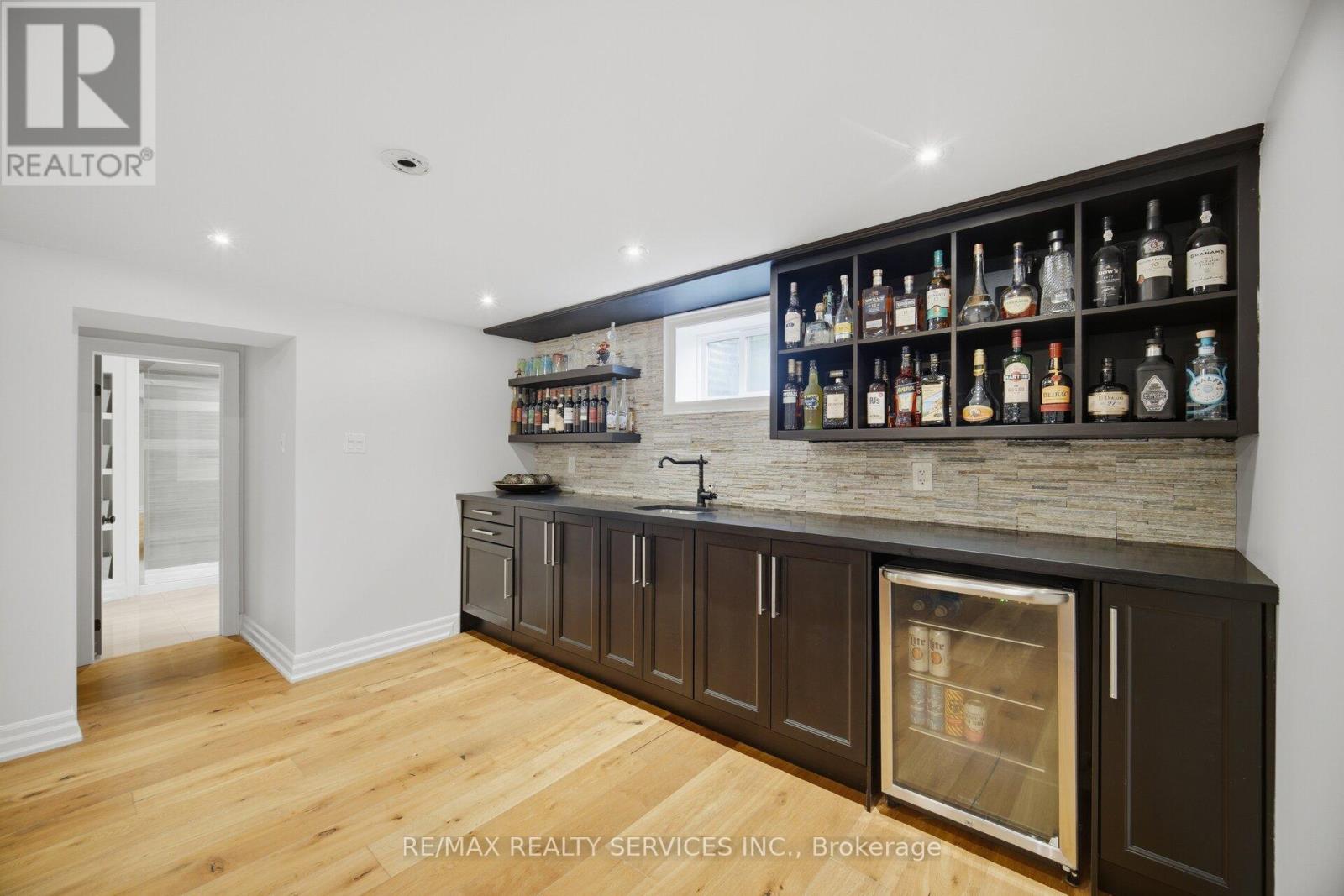 8 Ridgehill Drive, Brampton, Ontario  L6Y 2C4 - Photo 31 - W13643896