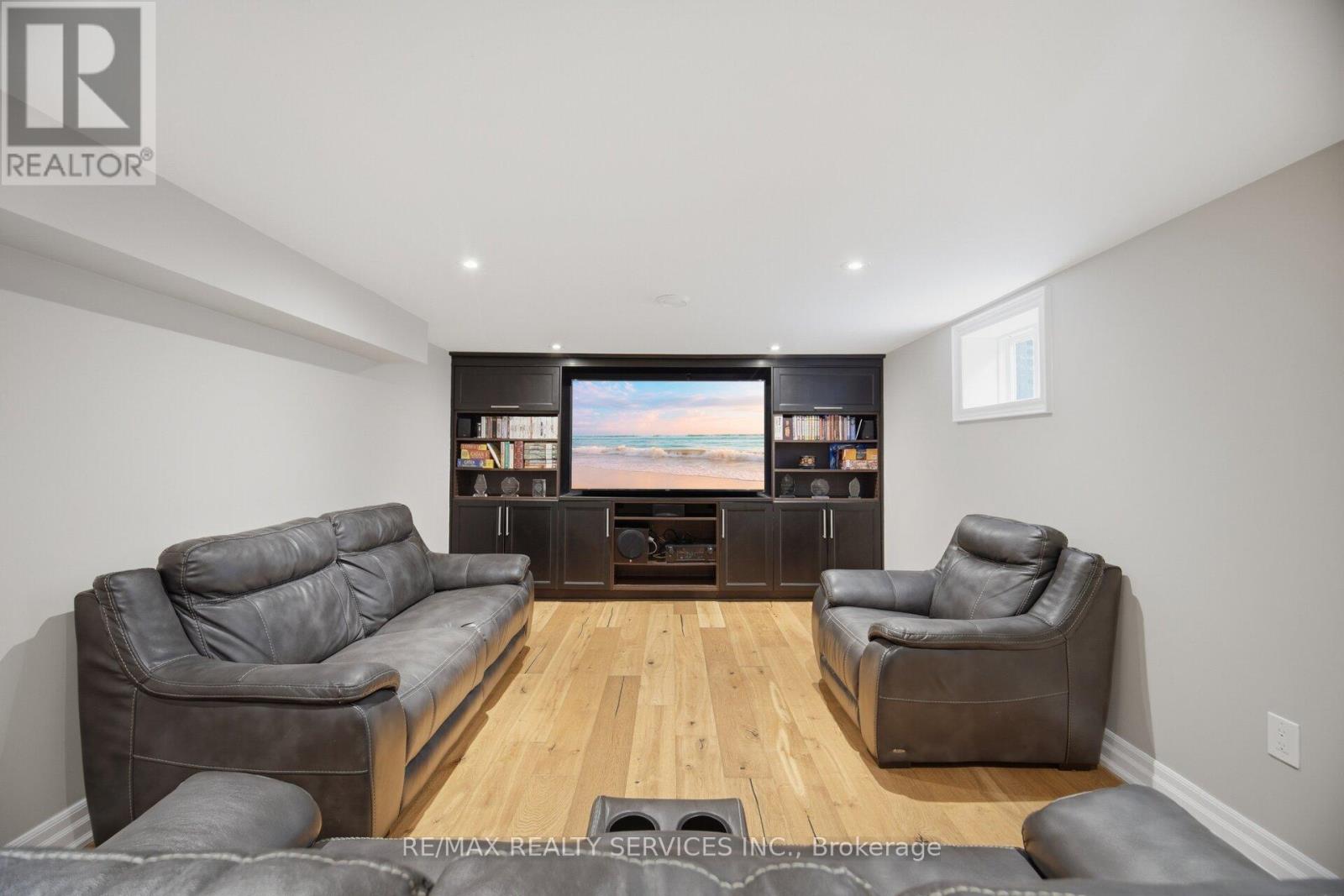 8 Ridgehill Drive, Brampton, Ontario  L6Y 2C4 - Photo 34 - W13643896