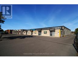 4469 CHESSWOOD DRIVE, Toronto, Ontario