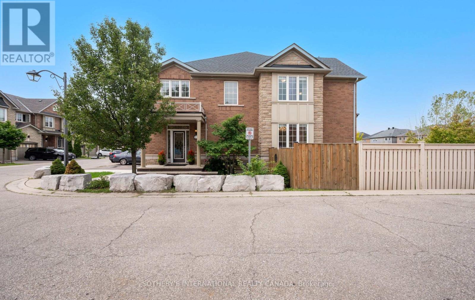 21 - 745 Farmstead Drive, Milton, Ontario  L9T 8B1 - Photo 2 - W13643980