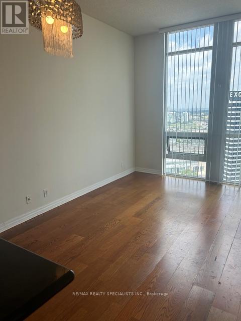 3301 - 220 Burnhamthorpe Road, Mississauga, Ontario  L5B 3Y5 - Photo 2 - W13644030