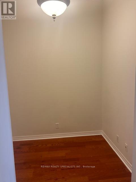 3301 - 220 Burnhamthorpe Road, Mississauga, Ontario  L5B 3Y5 - Photo 8 - W13644030