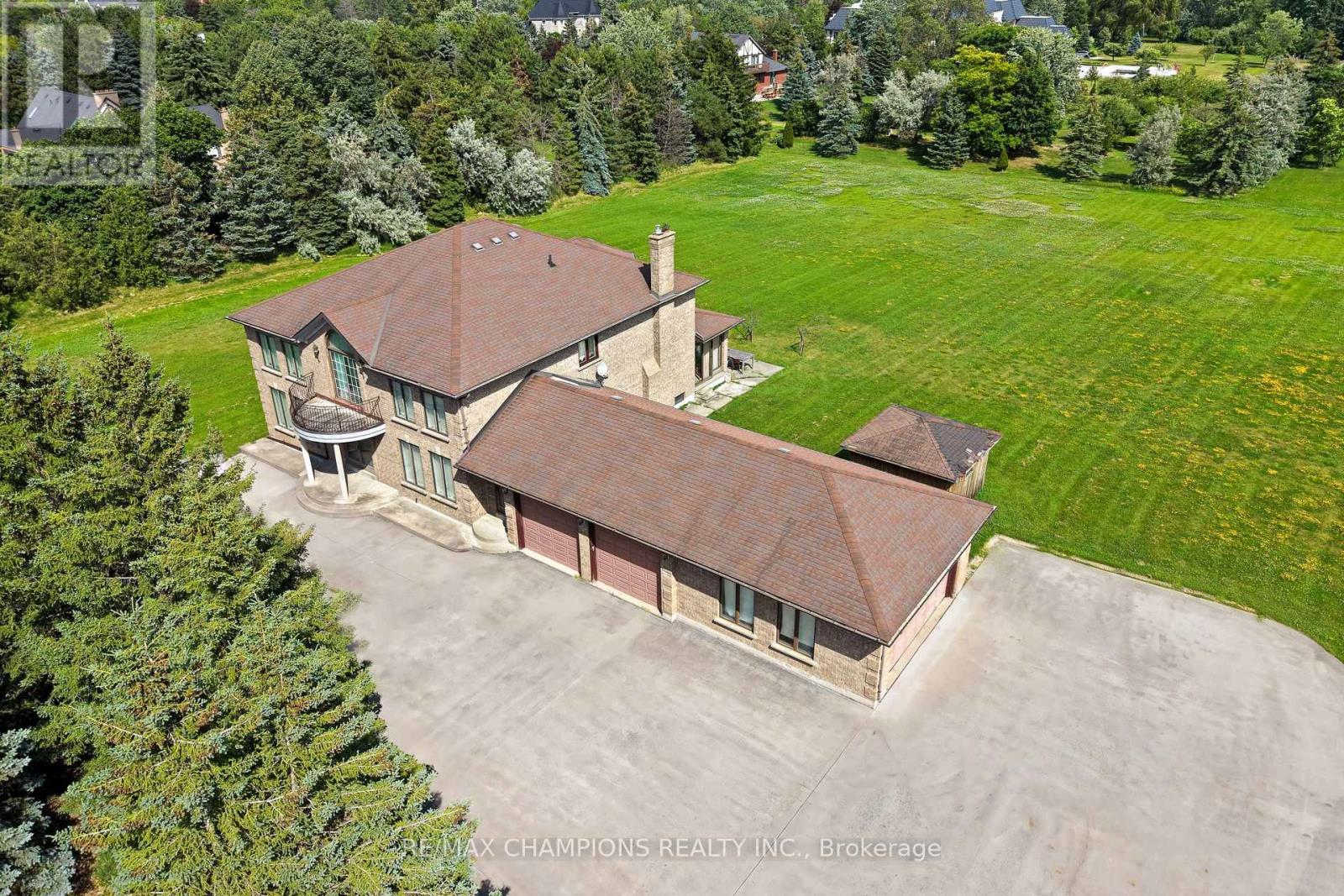 4047 Countryside Drive E, Brampton, Ontario  L6P 0T4 - Photo 6 - W13644050