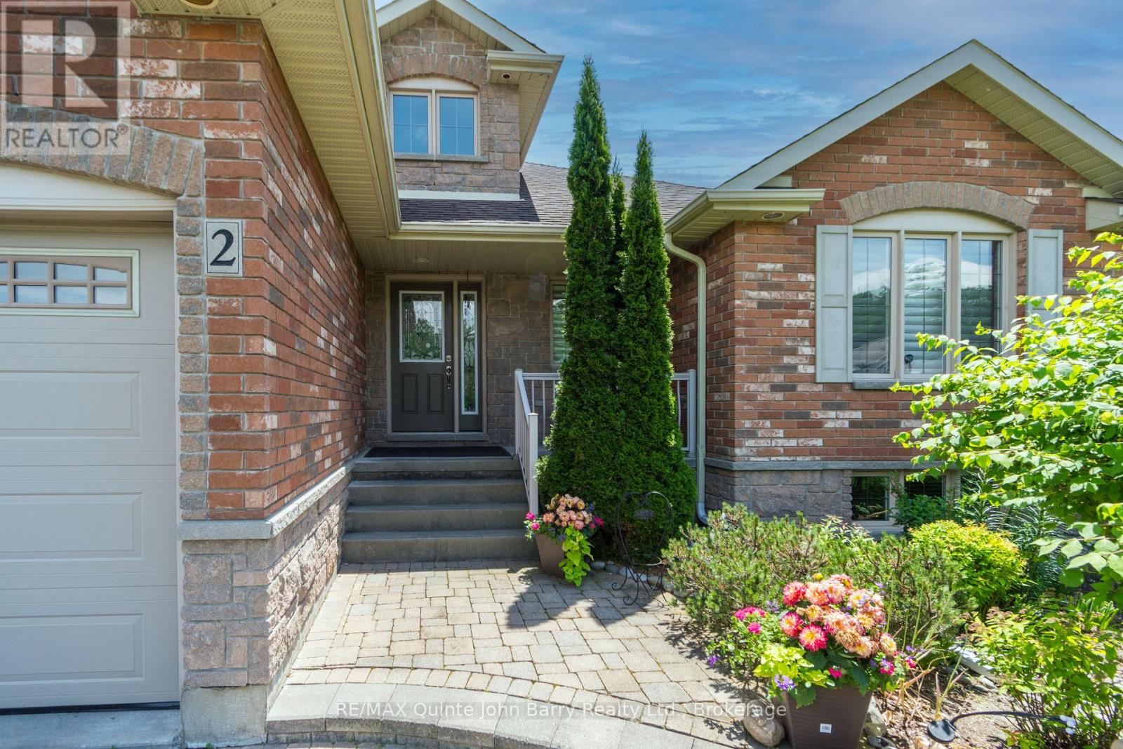 2 PINE MARSH LANE, Quinte West, Ontario