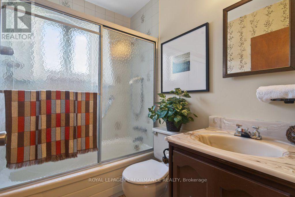 2184 Melfort Street, Ottawa, Ontario  K1G 1H7 - Photo 19 - X13593686