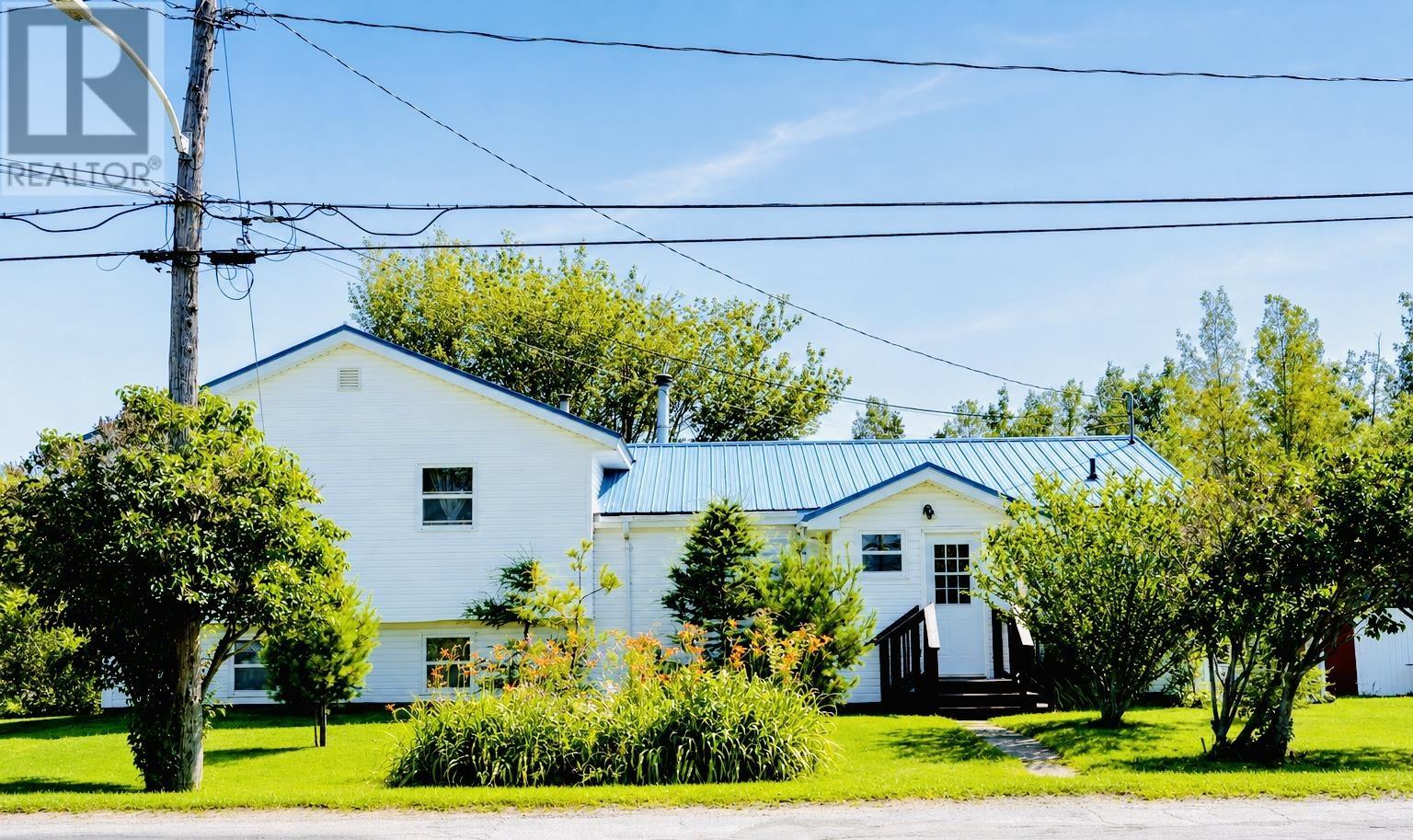 385 Campbell Avenue, Montague, Prince Edward Island