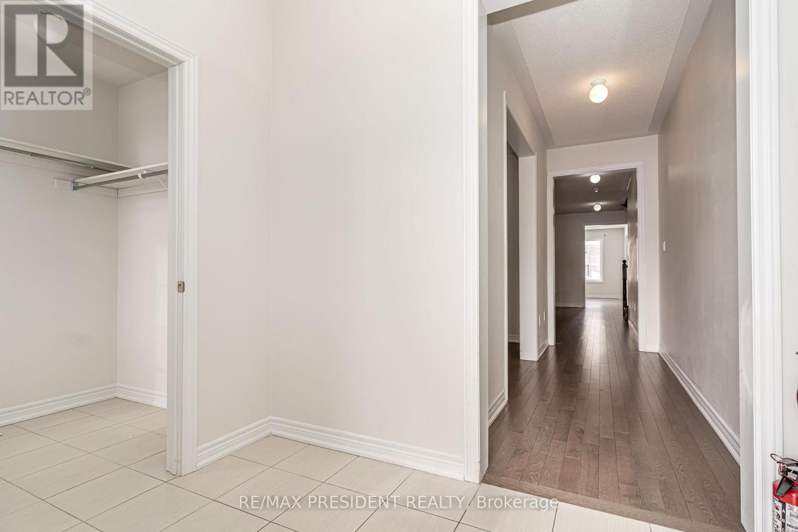 663 Anishinaabe Drive, Shelburne, Ontario  L9V 3Y5 - Photo 3 - X13643718