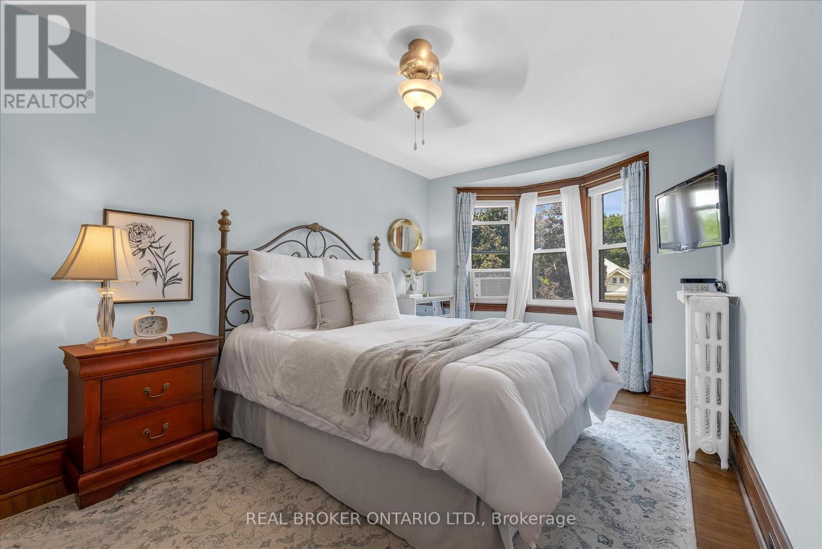 99 Tuxedo Avenue S, Hamilton, Ontario  L8K 2R9 - Photo 17 - X13643788