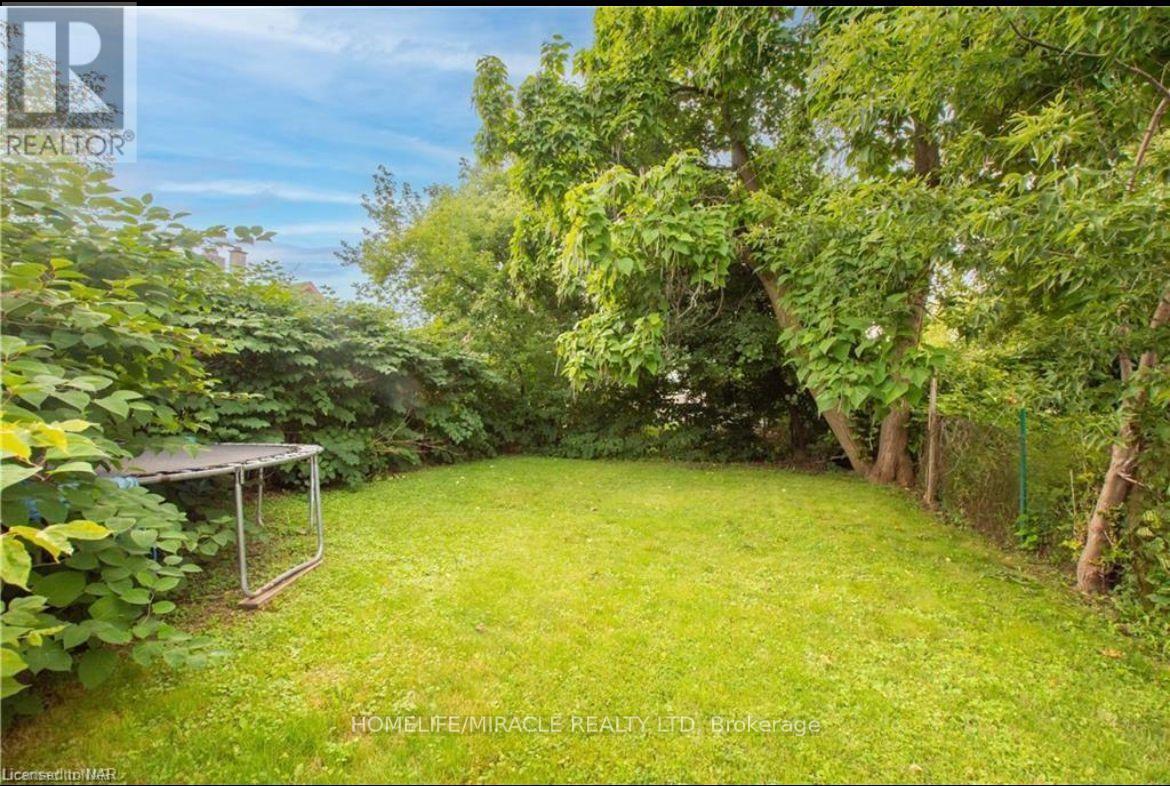39 Park Street Welland, Welland, Ontario  L3B 4M3 - Photo 4 - X13643806