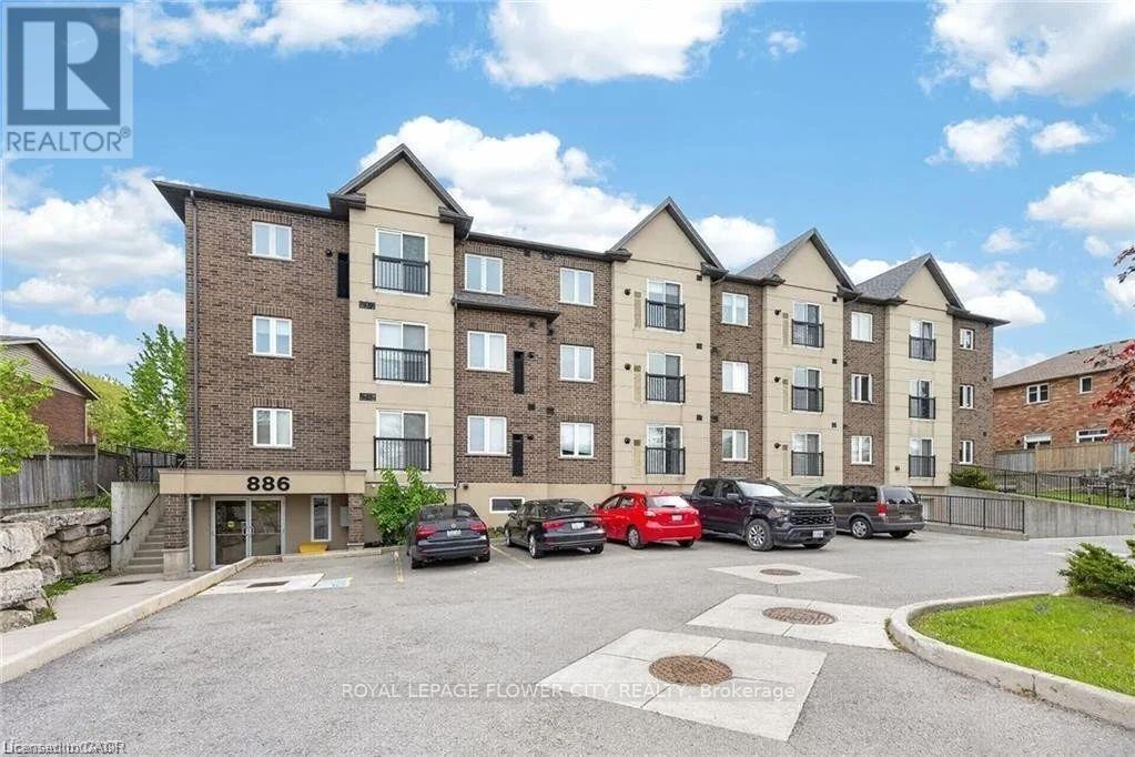 204 - 886 GOLF LINKS ROAD, Hamilton, Ontario