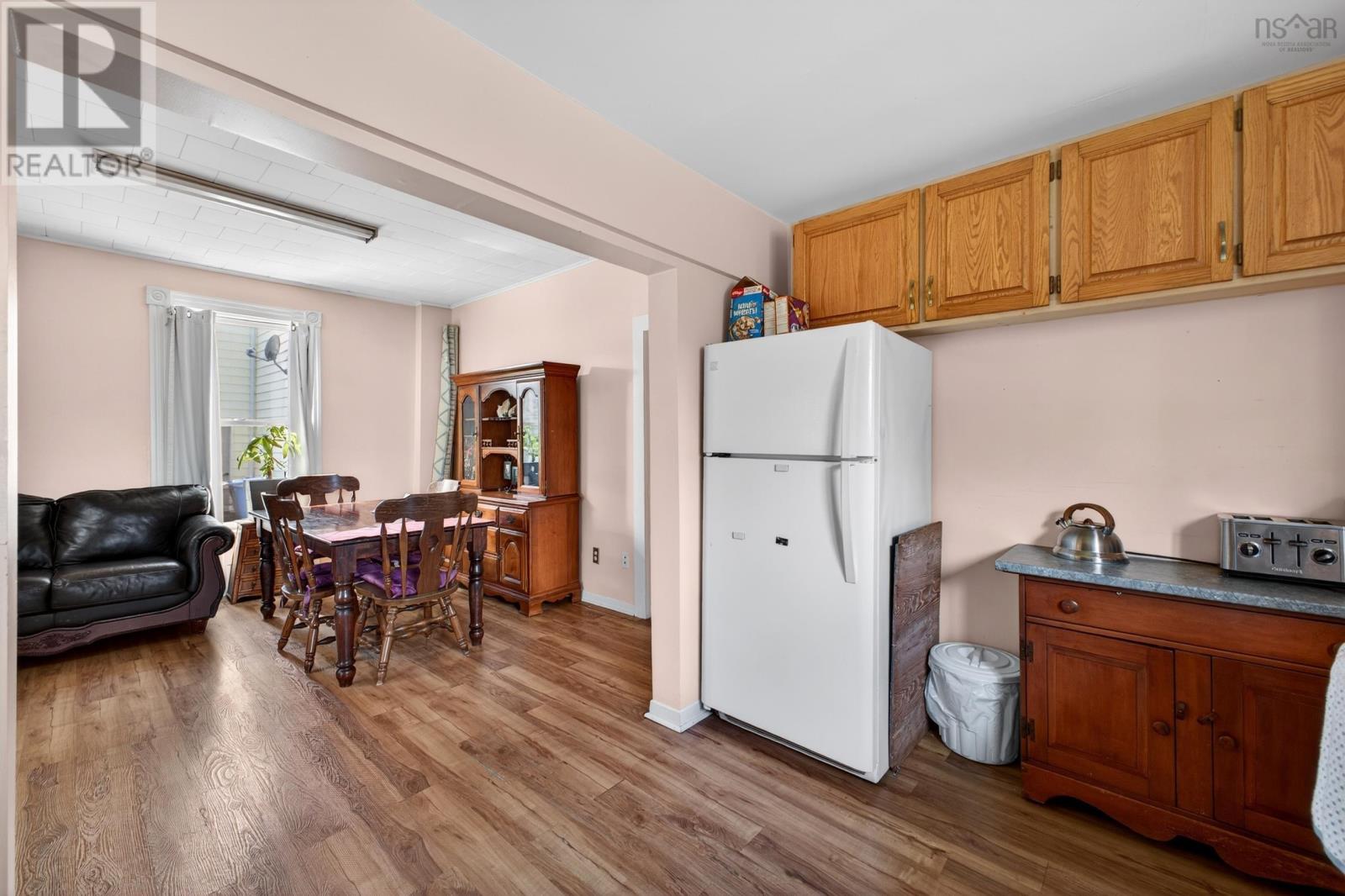 294 Queen Street, Truro, Nova Scotia  B2N 2C3 - Photo 5 - 202610600