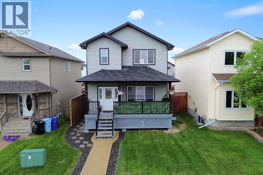 141 Honeysuckle Way, Fort Mcmurray, Alberta  T9K 0M8 - Photo 1 - A2323359