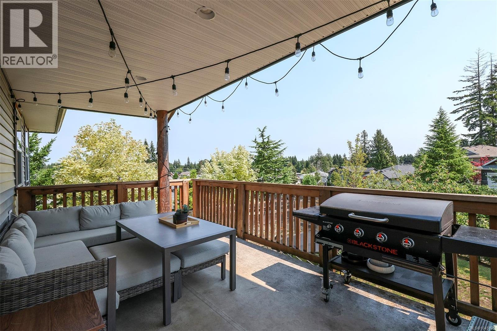 2712 Rydal Ave, Cumberland, British Columbia  V0R 1S0 - Photo 28 - 1045195