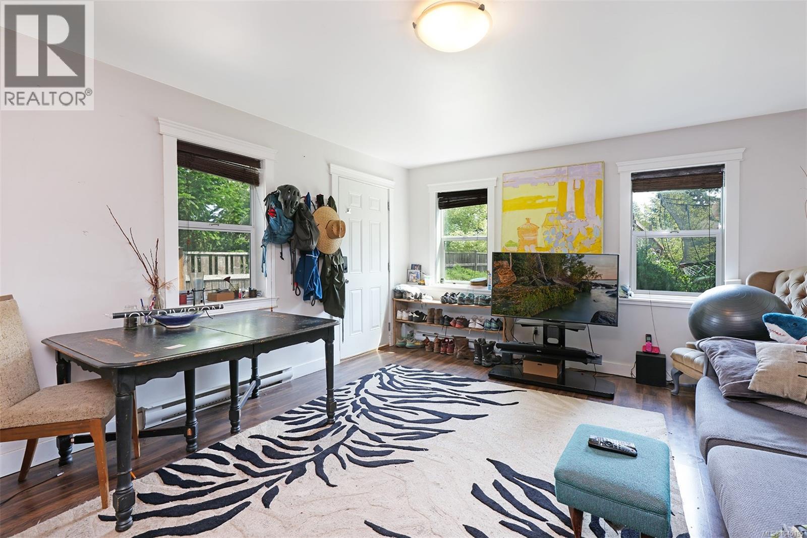 2712 Rydal Ave, Cumberland, British Columbia  V0R 1S0 - Photo 31 - 1045195