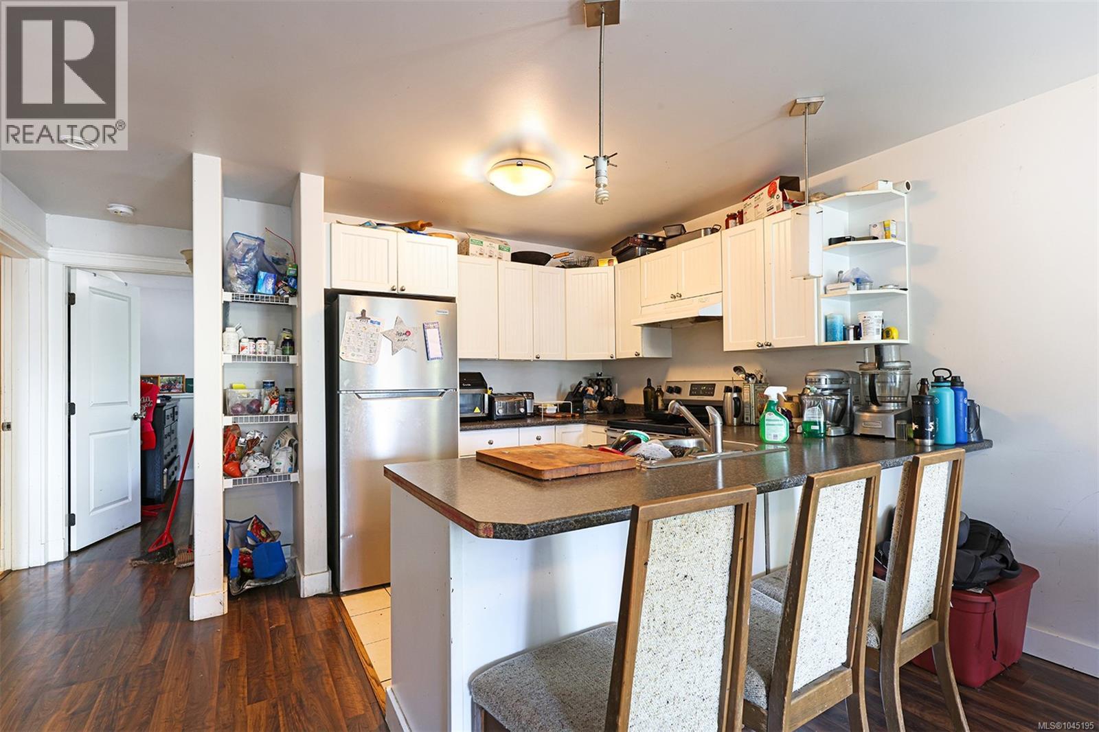 2712 Rydal Ave, Cumberland, British Columbia  V0R 1S0 - Photo 33 - 1045195