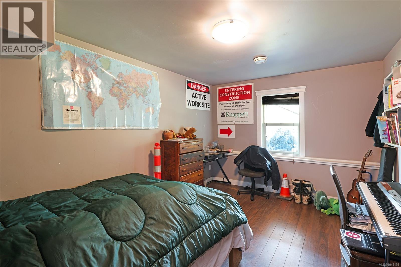 2712 Rydal Ave, Cumberland, British Columbia  V0R 1S0 - Photo 37 - 1045195