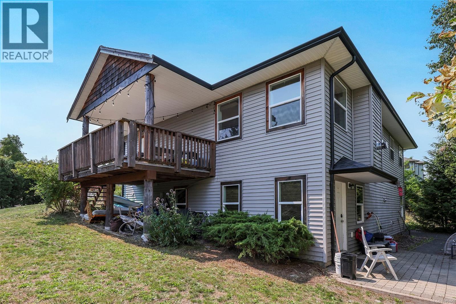 2712 Rydal Ave, Cumberland, British Columbia  V0R 1S0 - Photo 5 - 1045195