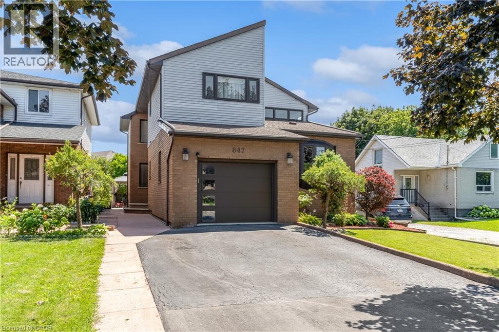 847 West 5th Street, Hamilton, Ontario  L9C 5R4 - Photo 3 - 40841633