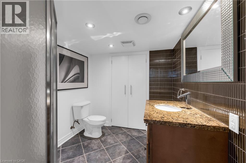 847 West 5th Street, Hamilton, Ontario  L9C 5R4 - Photo 38 - 40841633