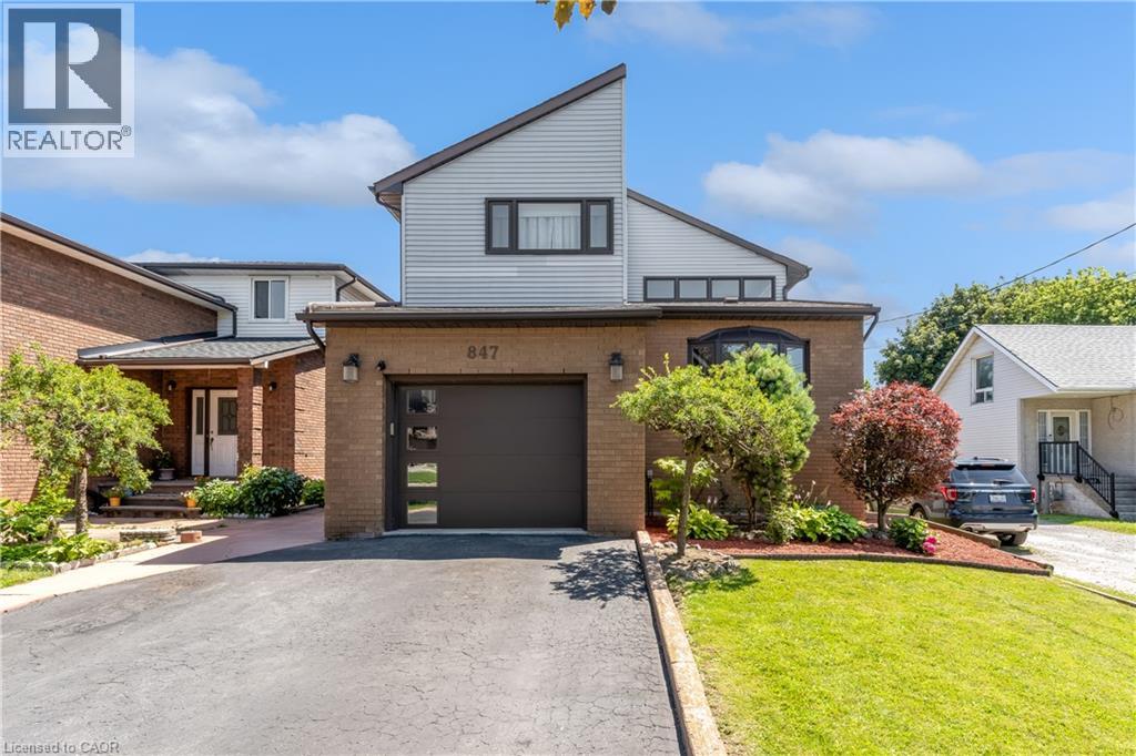 847 WEST 5TH Street, Hamilton, Ontario