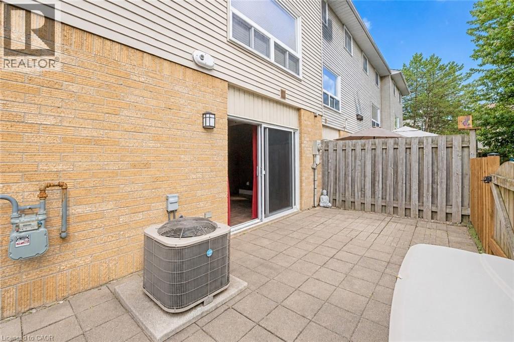 1990 Wavell Street Unit# 74, London, Ontario  N5V 4N5 - Photo 37 - 40853325