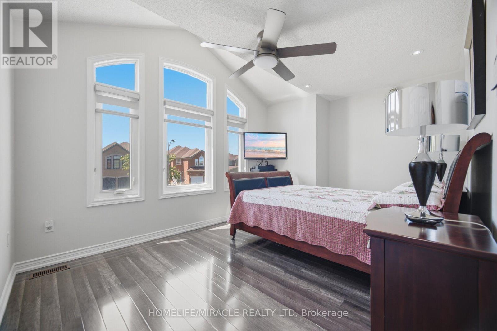 11 Barleyfield Road, Brampton, Ontario  L6R 1R4 - Photo 30 - W13641706