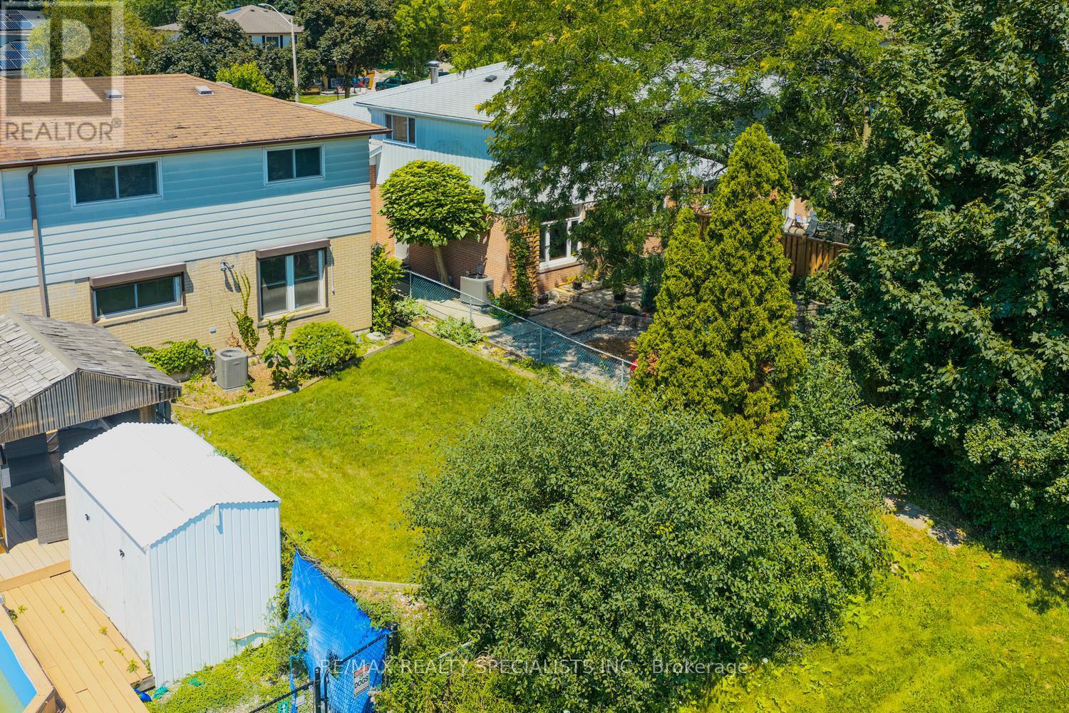 2458 Barcella Crescent, Mississauga, Ontario  L5K 1E2 - Photo 39 - W13642072