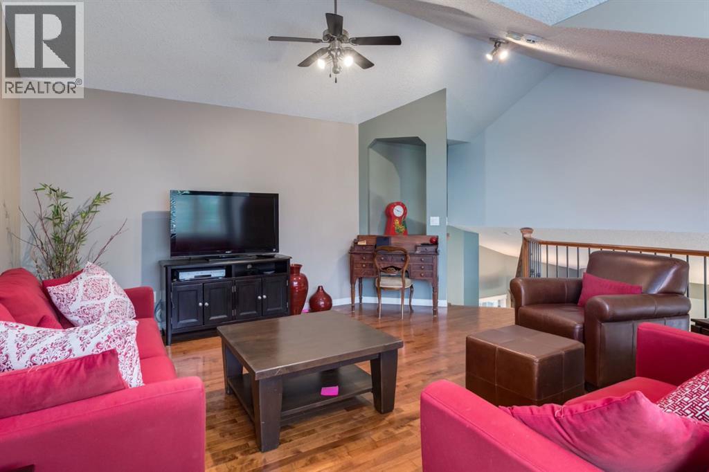 218 Springbank Villas SW, Calgary, Alberta  T3H 5P7 - Photo 19 - A2334801