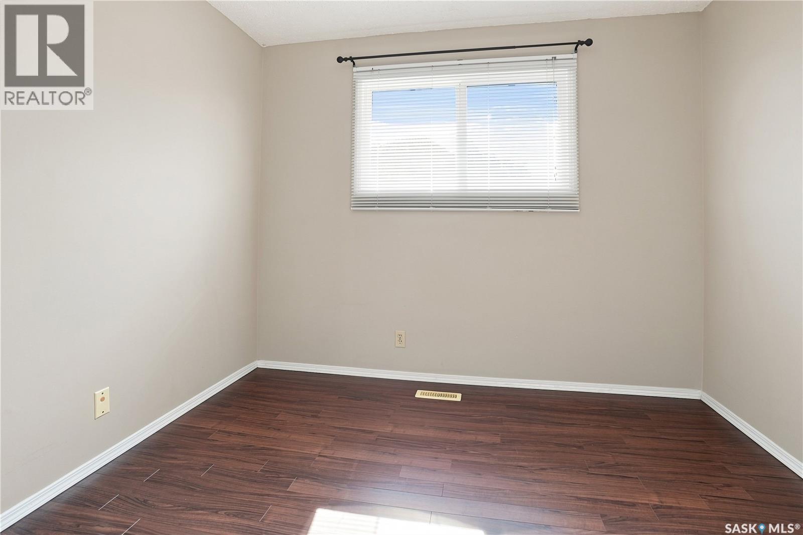 B 2003 Foley Drive, North Battleford, Saskatchewan  S9A 3H1 - Photo 11 - SK044712