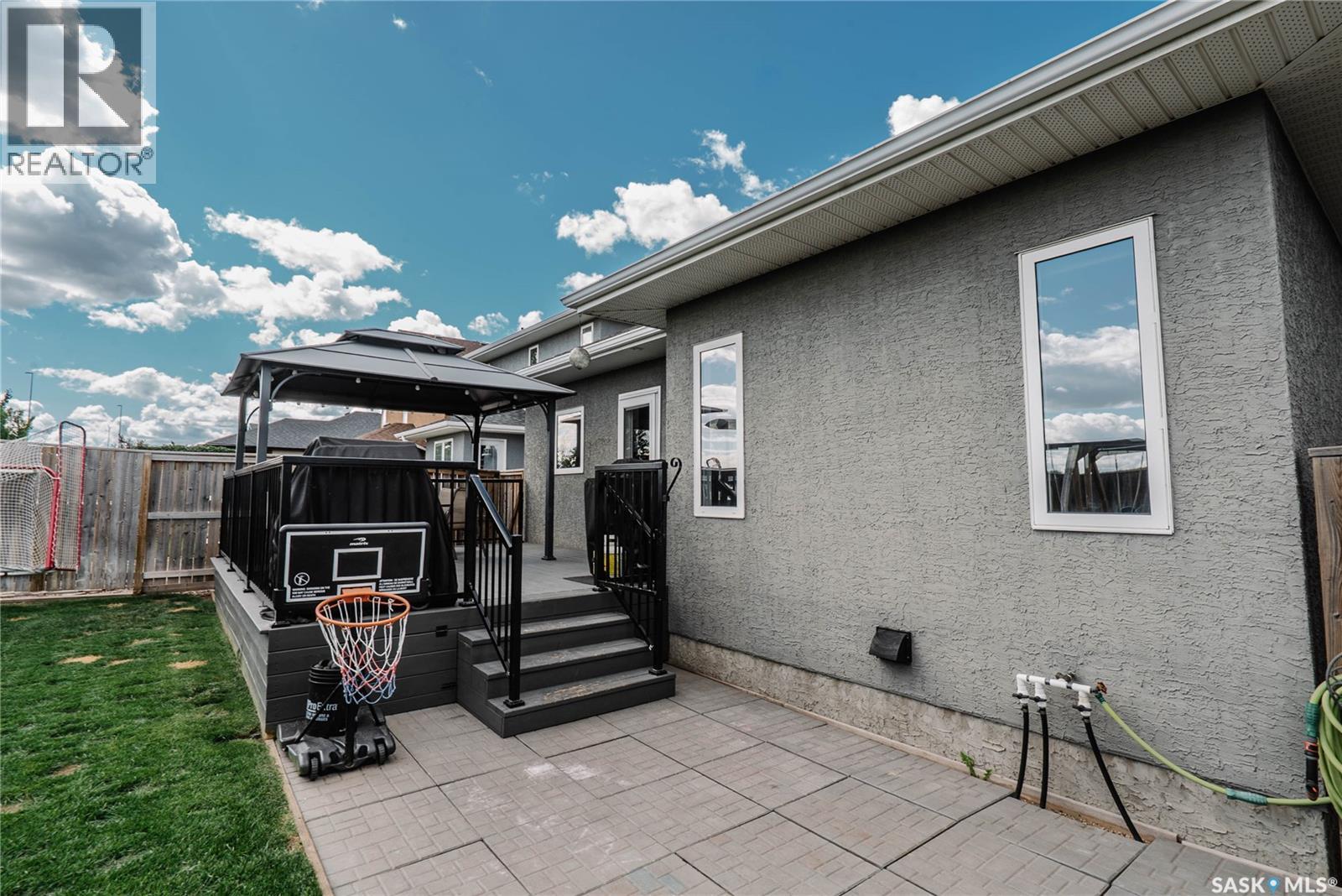 714 Sutter Crescent, Saskatoon, Saskatchewan  S7T 0R4 - Photo 39 - SK044698