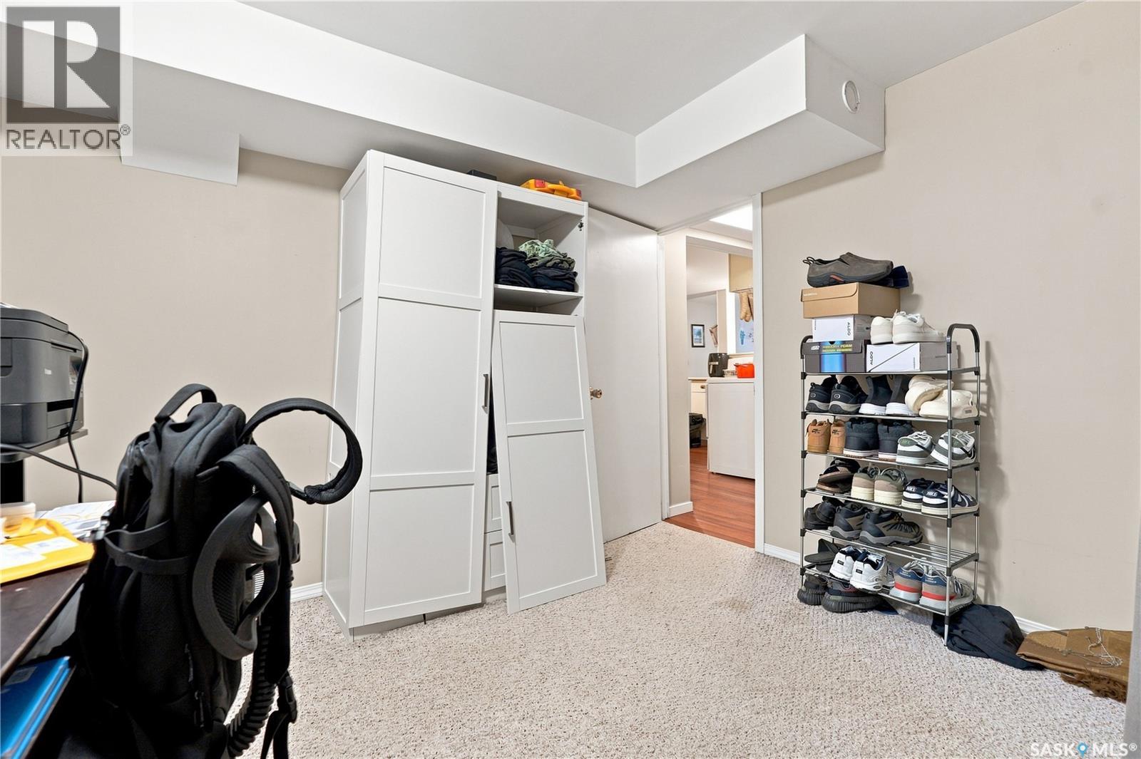 2325 Dufferin Avenue, Saskatoon, Saskatchewan  S7J 1C1 - Photo 47 - SK044690