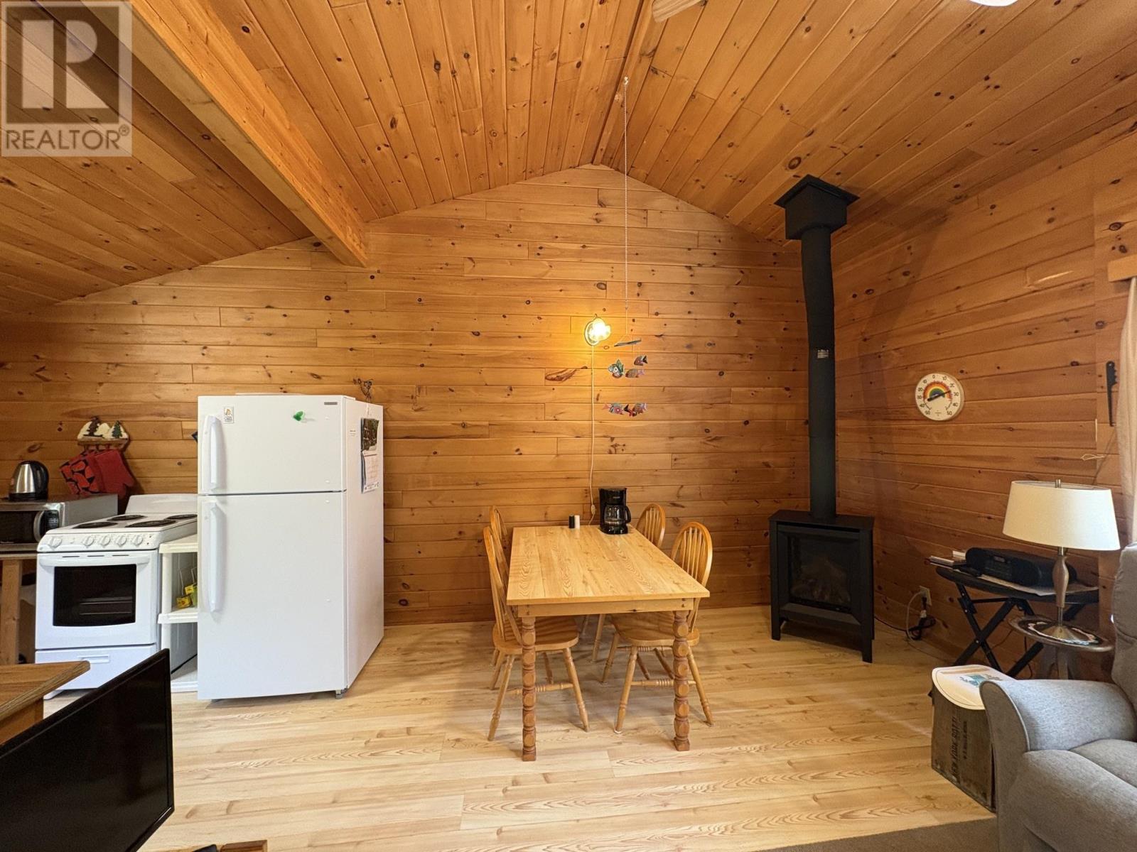 560 Little Trout Bay Rd., Neebing, Ontario  P7L 0A4 - Photo 7 - TB2601877