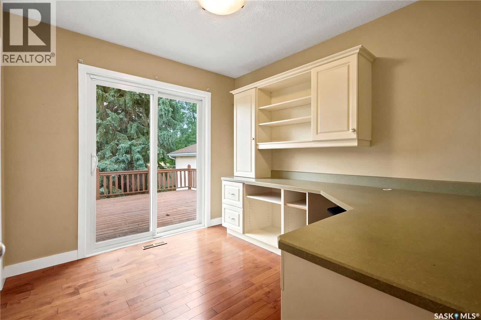 19 Thomson Avenue, Regina, Saskatchewan  S4N 0K1 - Photo 24 - SK044354