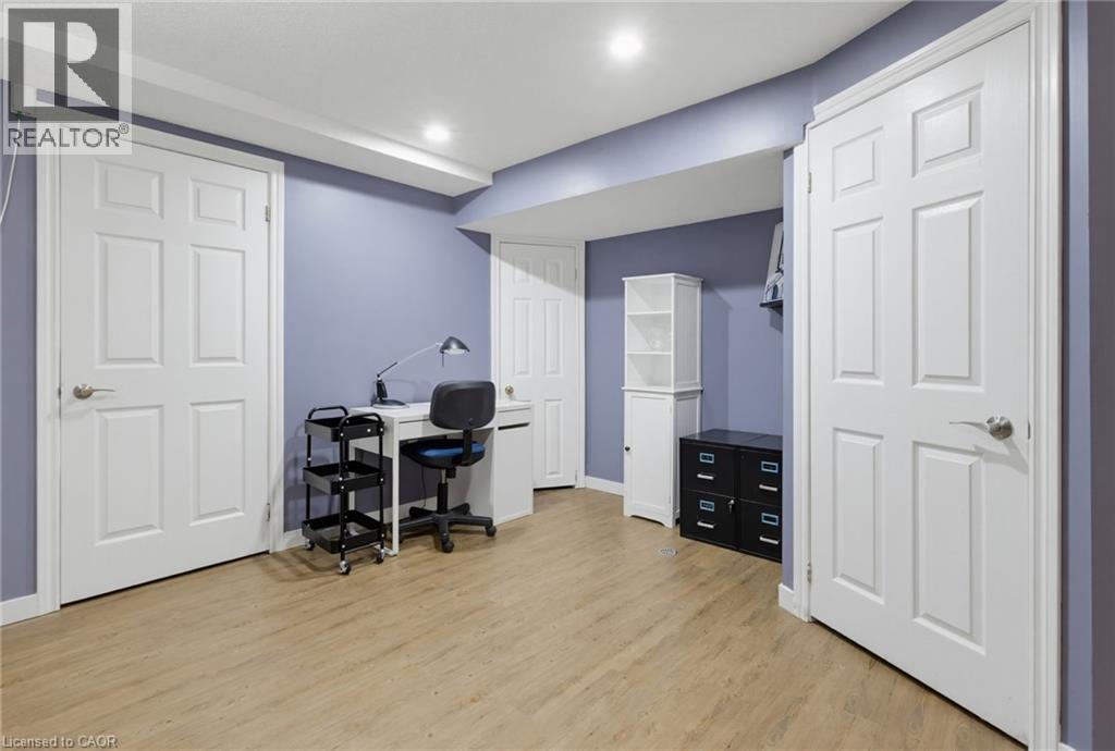 46 Chelsea Crescent, Stoney Creek, Ontario  L8E 5R7 - Photo 25 - 40853388