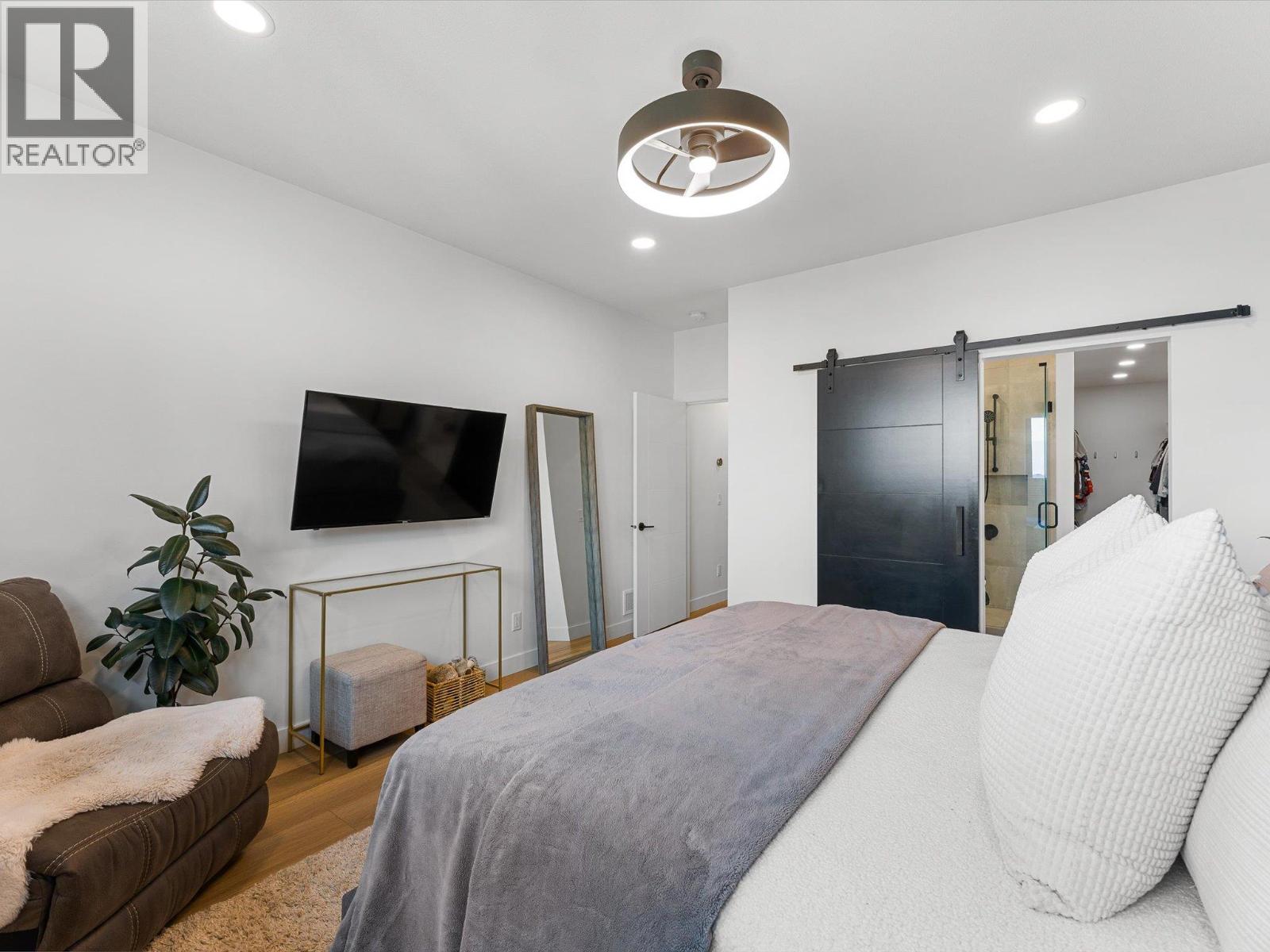 208 Skyland Drive, Kelowna, British Columbia  V1V 0C9 - Photo 26 - 10396390