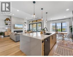 208 Skyland Drive, Kelowna, British Columbia  V1V 0C9 - Photo 12 - 10396390
