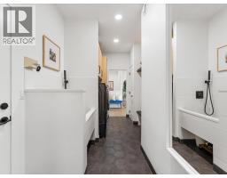 208 Skyland Drive, Kelowna, British Columbia  V1V 0C9 - Photo 35 - 10396390