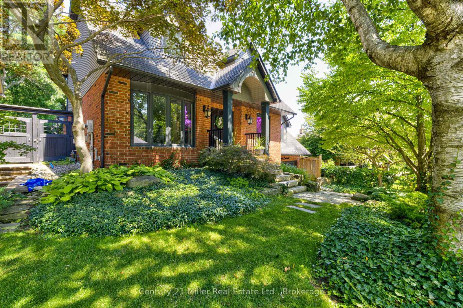 6 Mays Crescent, Hamilton, Ontario  L0R 2H4 - Photo 49 - X13644280