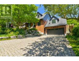 6 MAYS CRESCENT, Hamilton, Ontario