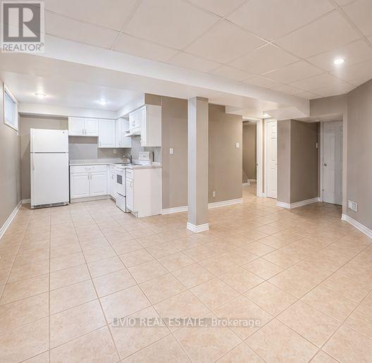 Bsmt - 8 Janray Drive, Toronto, Ontario M1G 1Y1 - Photo 2 - E13556432