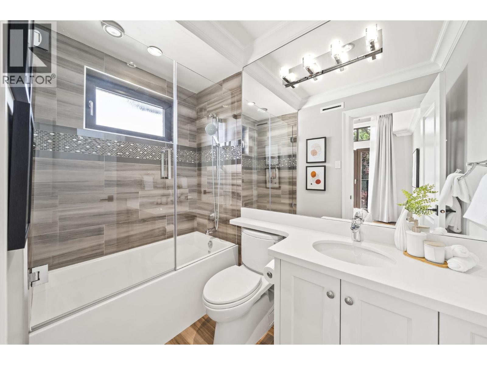 4347 W 9th Avenue, Vancouver, British Columbia  V6R 2C8 - Photo 25 - R3153258