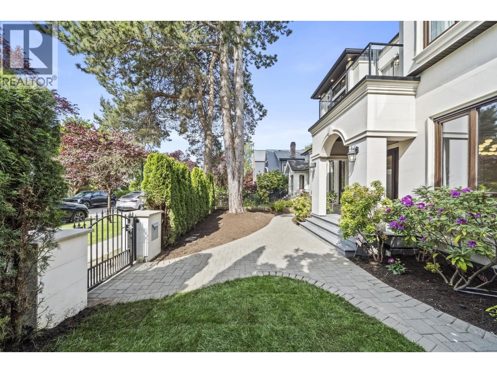 4347 W 9th Avenue, Vancouver, British Columbia  V6R 2C8 - Photo 3 - R3153258