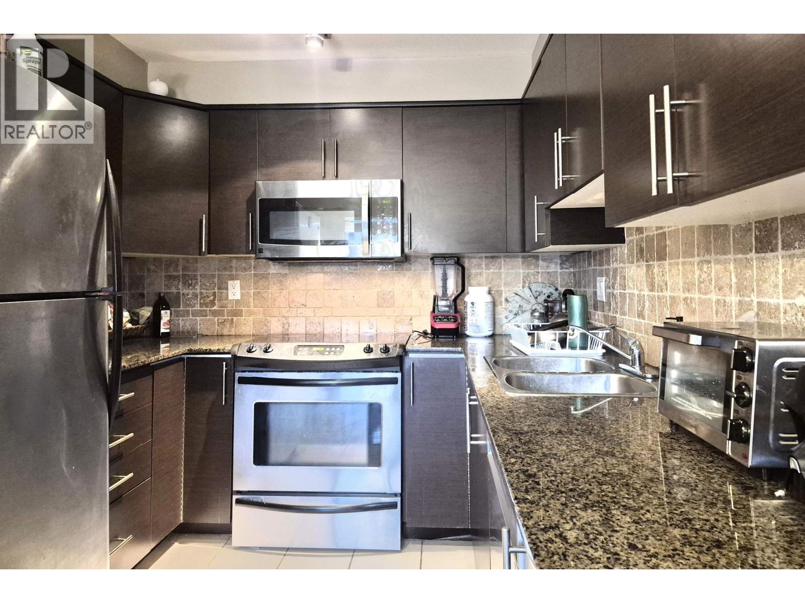 2010 84 Grant Street, Port Moody, British Columbia  V3H 0B5 - Photo 2 - R3153260
