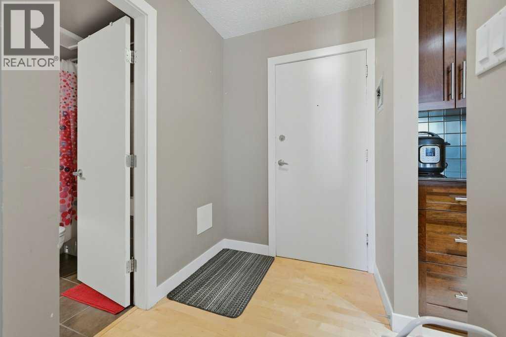 403, 2220 16a Street SW, Calgary, Alberta  T2T 4K2 - Photo 5 - A2332383