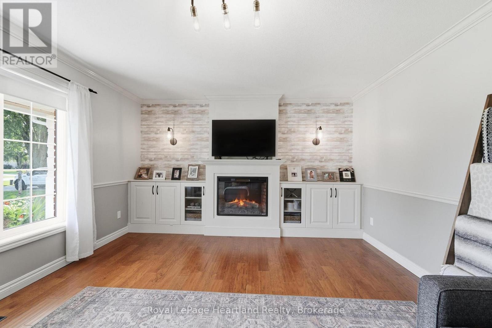 176 Mcfarlin Drive, West Grey, Ontario  N0G 2L0 - Photo 7 - X13644130