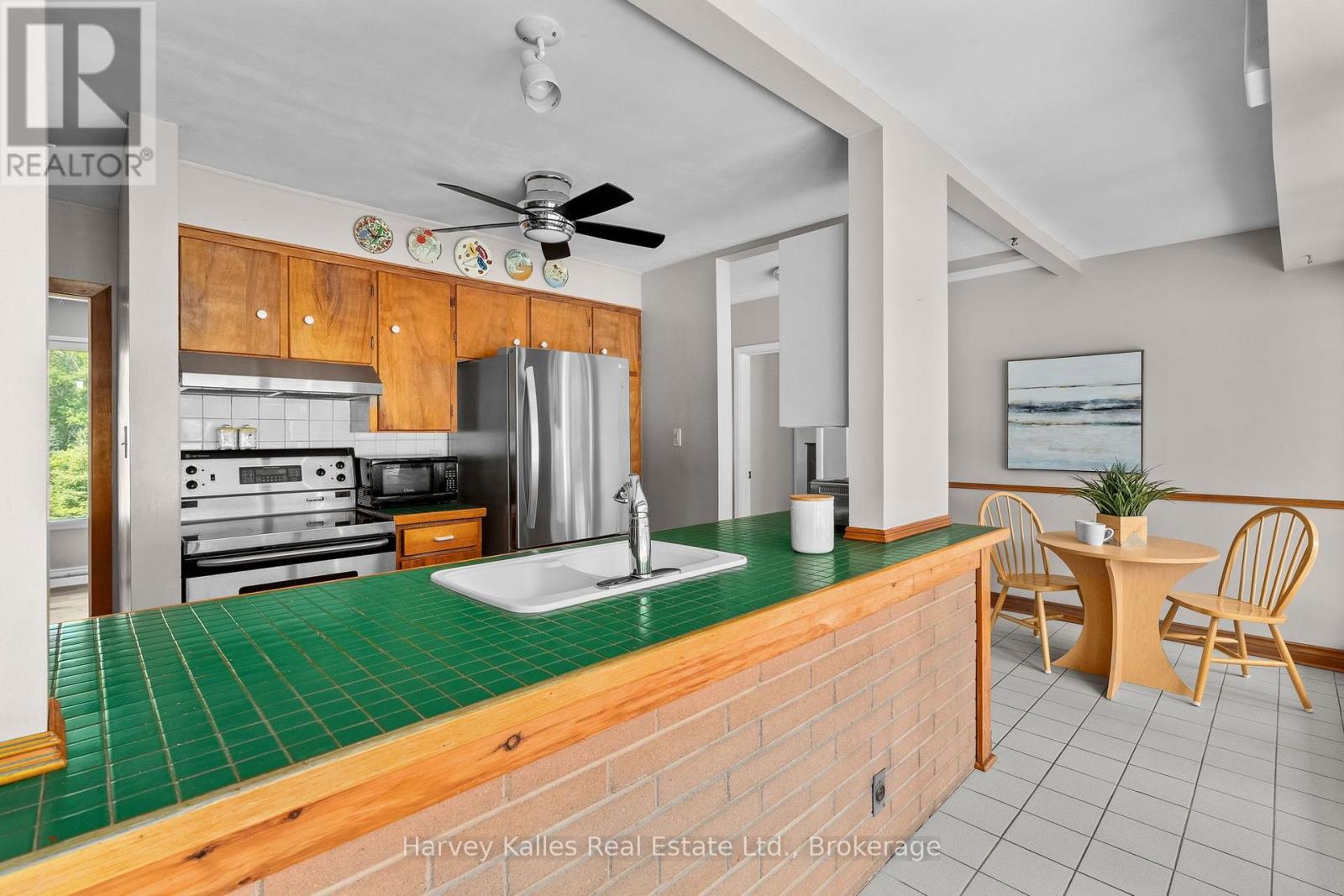 40 King Crescent, Huntsville, Ontario  P1H 1X6 - Photo 14 - X13644138
