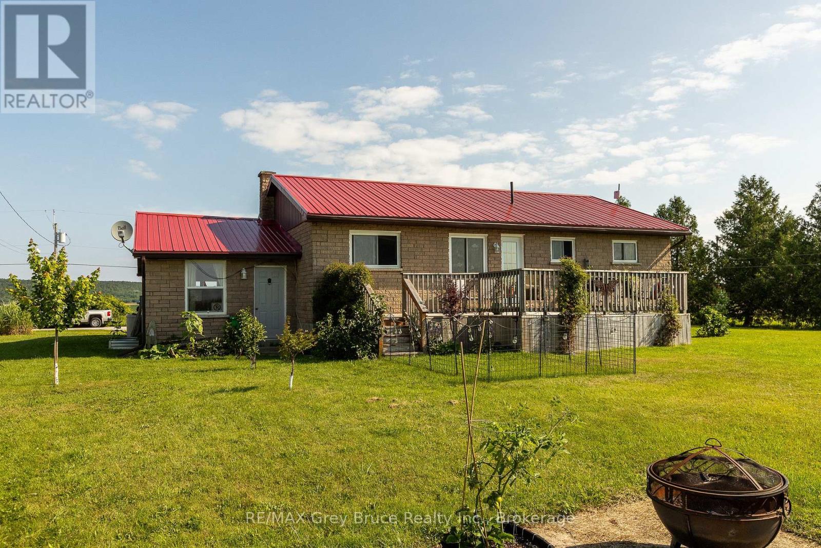404248 Concession 20 Road, Georgian Bluffs, Ontario  N0H 1S0 - Photo 4 - X13644204