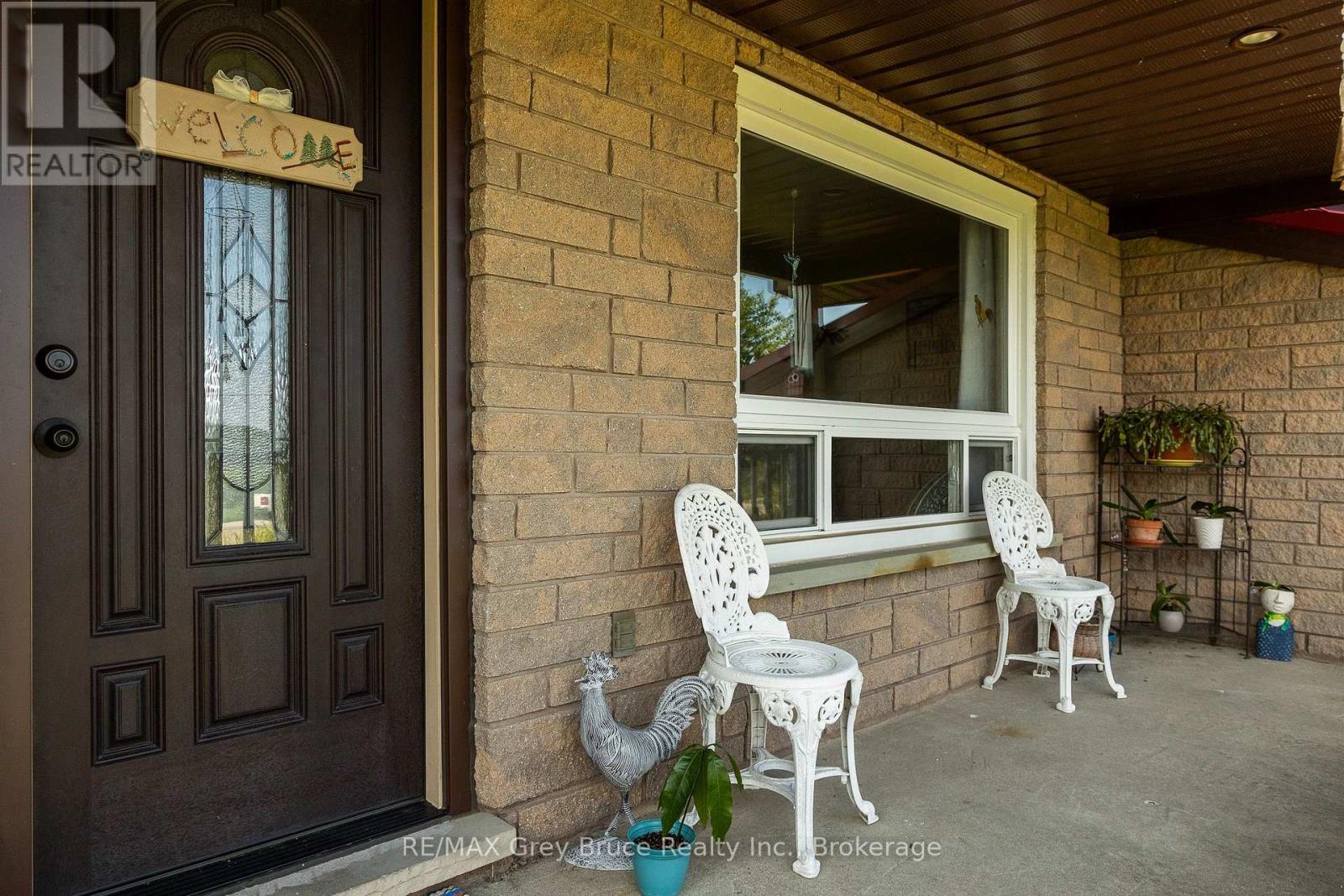 404248 Concession 20 Road, Georgian Bluffs, Ontario  N0H 1S0 - Photo 5 - X13644204